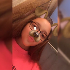 Meet your Posher, Brittney